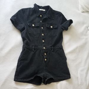 Daphnea romper